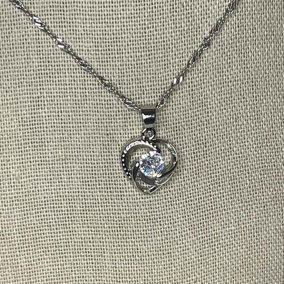 925 sterling silvered spiral heart and dangle earrings set - Picture 3 of 5